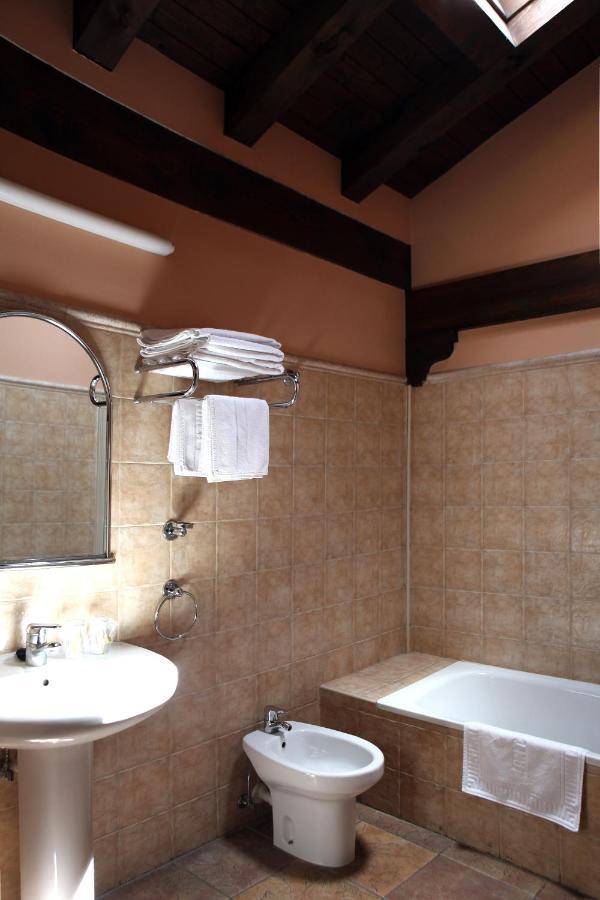 Hostal Antxitonea إليزوندو المظهر الخارجي الصورة