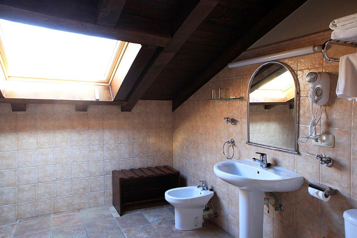 Hostal Antxitonea إليزوندو المظهر الخارجي الصورة